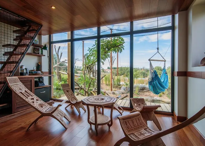Parrot World - Les Lodges